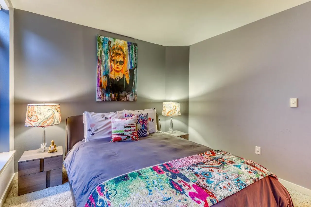 Belltown Court Sunset Suite Seattle